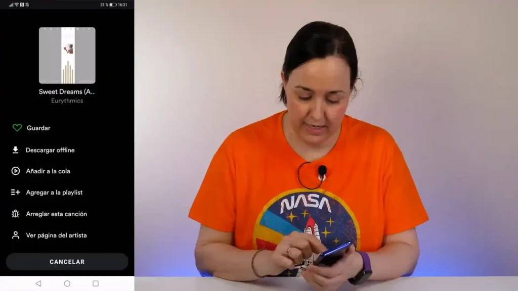 ESound: La app de música gratis que tienes que probar 3 Imagen ilustrativa de las funciones destacadas de eSound, una app de música en streaming. Con opciones como reproducción sin conexión, creación de playlists personalizadas y búsqueda avanzada, eSound es una excelente alternativa para disfrutar de tu música favorita.