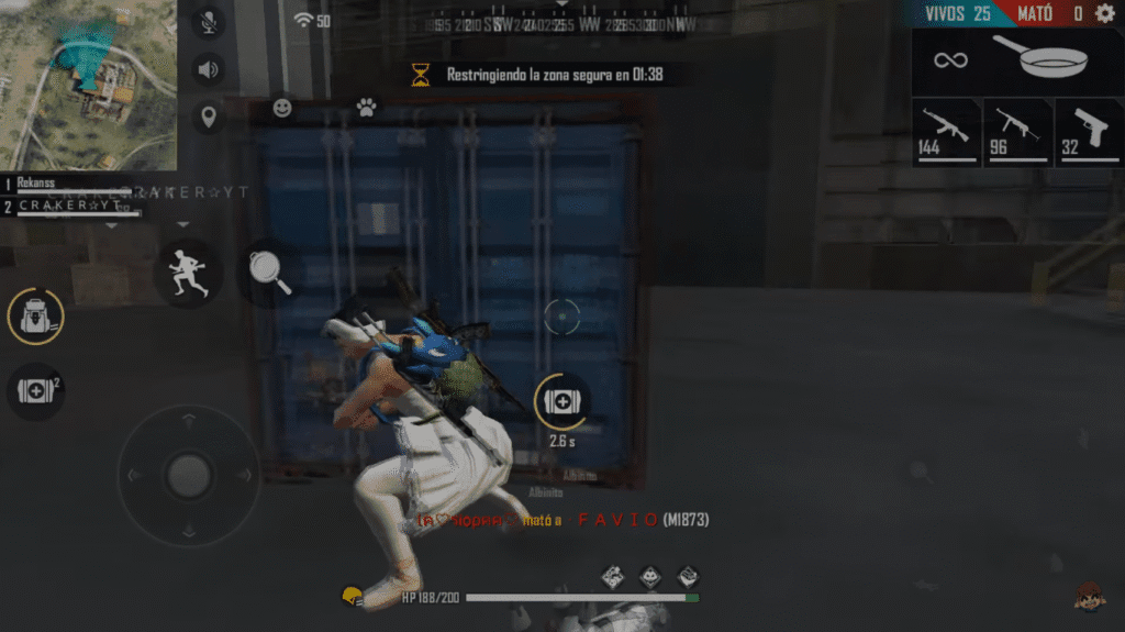 muestra una estrategia clave para la supervivencia en juegos tácticos: llevar la mayor cantidad posible de botiquines